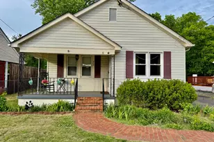 205 E Chatham St, Fredericksburg, VA 22405 - Photo 2