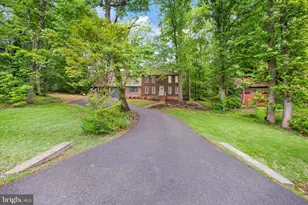 1015 Atlantic Dr, Stafford, VA 22554 - Photo 2