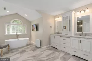 795 Winterberry Dr, Fredericksburg, VA 22405 - Photo 44