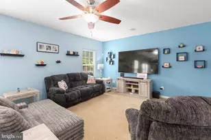 47 Queensland Dr, Fredericksburg, VA 22405 - Photo 14