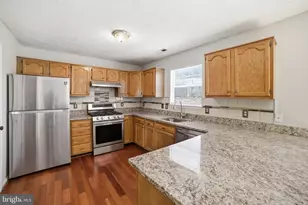 1111 Kings Crest Dr, Stafford, VA 22554 - Photo 10
