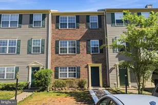 102 Regina Ln, Fredericksburg, VA 22405 - Photo 1