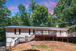 45 Holden Ln, Fredericksburg, VA 22406 - Photo 2