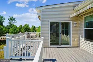 126 Long Point Dr, Fredericksburg, VA 22406 - Photo 16