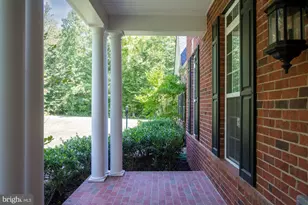 425 Wakerobin Dr, Stafford, VA 22556 - Photo 10