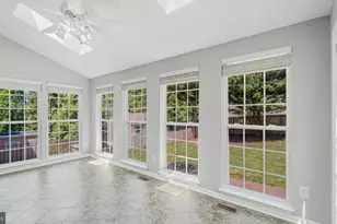 153 Basalt Dr, Fredericksburg, VA 22406 - Photo 16