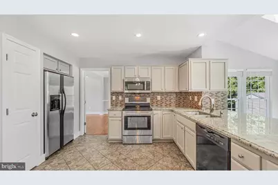 153 Basalt Drive, Fredericksburg, VA 22406 - Photo 4