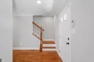 153 Basalt Dr, Fredericksburg, VA 22406 - Photo 8
