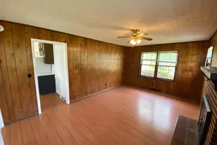 1804 Sherwood Dr, Fredericksburg, VA 22405 - Photo 14