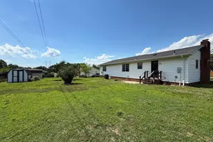 1804 Sherwood Dr, Fredericksburg, VA 22405 - Photo 24