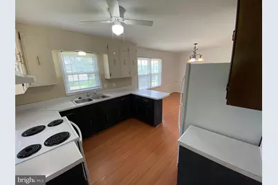 1804 Sherwood Drive, Fredericksburg, VA 22405 - Photo 12