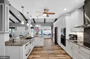 325 Gentle Breeze Cir, Fredericksburg, VA 22406 - Photo 6