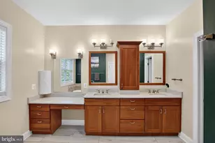 325 Gentle Breeze Cir, Fredericksburg, VA 22406 - Photo 50