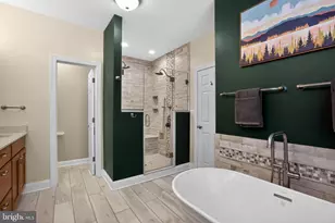 325 Gentle Breeze Cir, Fredericksburg, VA 22406 - Photo 38
