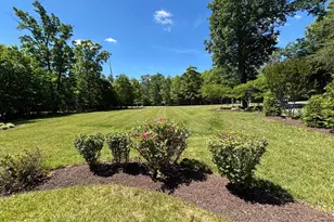 320 Gentle Breeze Cir, Fredericksburg, VA 22406 - Photo 8