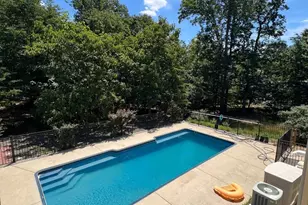 320 Gentle Breeze Cir, Fredericksburg, VA 22406 - Photo 14