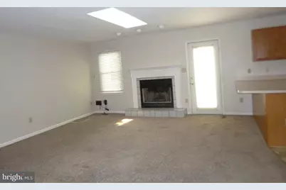 7 S Pointe Lane, Fredericksburg, VA 22405 - Photo 4