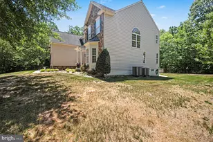 335 Gentle Breeze Cir, Fredericksburg, VA 22406 - Photo 4