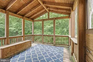 37 Ontell Ct, Stafford, VA 22554 - Photo 2