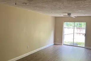809 Sledgehammer Dr, Fredericksburg, VA 22405 - Photo 2