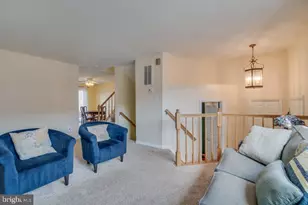 206 Dundee Pl, Fredericksburg, VA 22405 - Photo 2