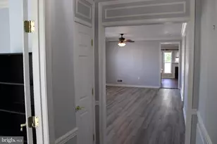 12 Hanover Dr, Fredericksburg, VA 22406 - Photo 2