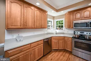 1 Musket Ct, Fredericksburg, VA 22405 - Photo 10
