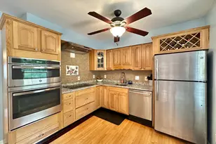 103 Staunton Ct, Stafford, VA 22554 - Photo 2