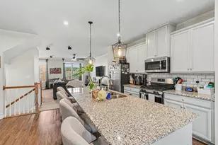 606 Landing Dr, Fredericksburg, VA 22405 - Photo 6