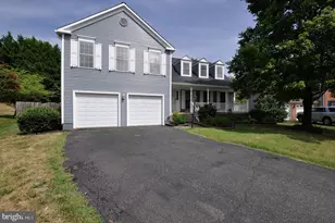 17 Sydney Ln, Stafford, VA 22554 - Photo 2