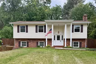 948 Ficklen Rd, Fredericksburg, VA 22405 - Photo 2