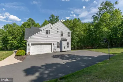 425 Gentle Breeze Circle, Fredericksburg, VA 22406 - Photo 2