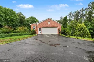 10 Piper Pl, Fredericksburg, VA 22405 - Photo 6