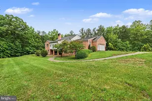 10 Piper Pl, Fredericksburg, VA 22405 - Photo 4