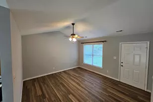 121 Hoyt St, Fredericksburg, VA 22405 - Photo 8