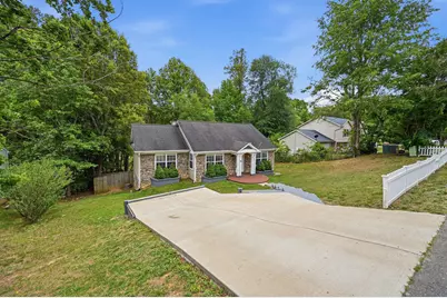 28 Cherry Laurel Drive, Fredericksburg, VA 22405 - Photo 2