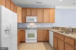 163 Castle Hill Dr, Fredericksburg, VA 22406 - Photo 16