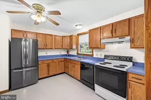 7 Payton Ct, Fredericksburg, VA 22405 - Photo 6