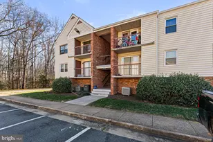 202 Chesterfield Ln, Stafford, VA 22554 - Photo 1