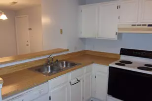 100 Chesterfield Ln, Stafford, VA 22556 - Photo 2
