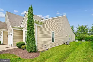 193 Long Point Dr, Fredericksburg, VA 22406 - Photo 20