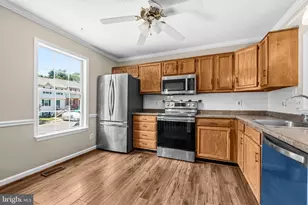 102 Mews Ct, Stafford, VA 22556 - Photo 6