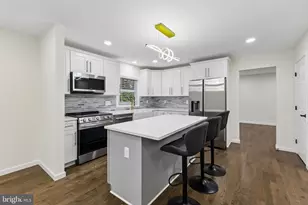 223 Bosun Cove, Stafford, VA 22554 - Photo 2