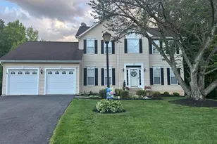17 Whitestone Dr, Stafford, VA 22556 - Photo 2