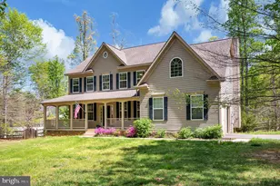64 MacGregor Ridge Rd, Stafford, VA 22554 - Photo 2