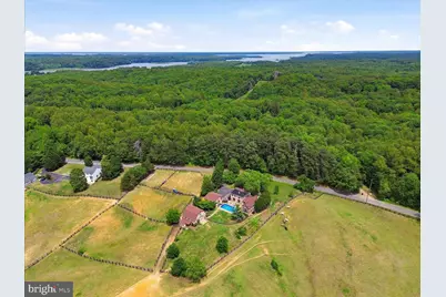 129 Salvington Road, Fredericksburg, VA 22405 - Photo 6