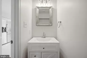 131 Salvington Rd, Fredericksburg, VA 22405 - Photo 8