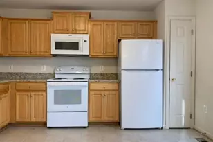 105 Merrill Ct, Stafford, VA 22554 - Photo 6