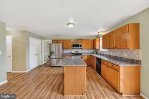 33 Wild Rose Dr, Fredericksburg, VA 22406 - Photo 10