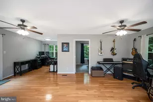 679 Cropp Rd, Fredericksburg, VA 22406 - Photo 22